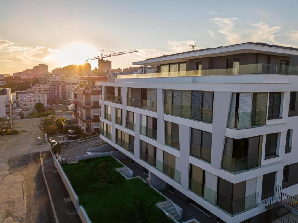 Ledeno More Luxury Apartments Split Ngoại thất bức ảnh