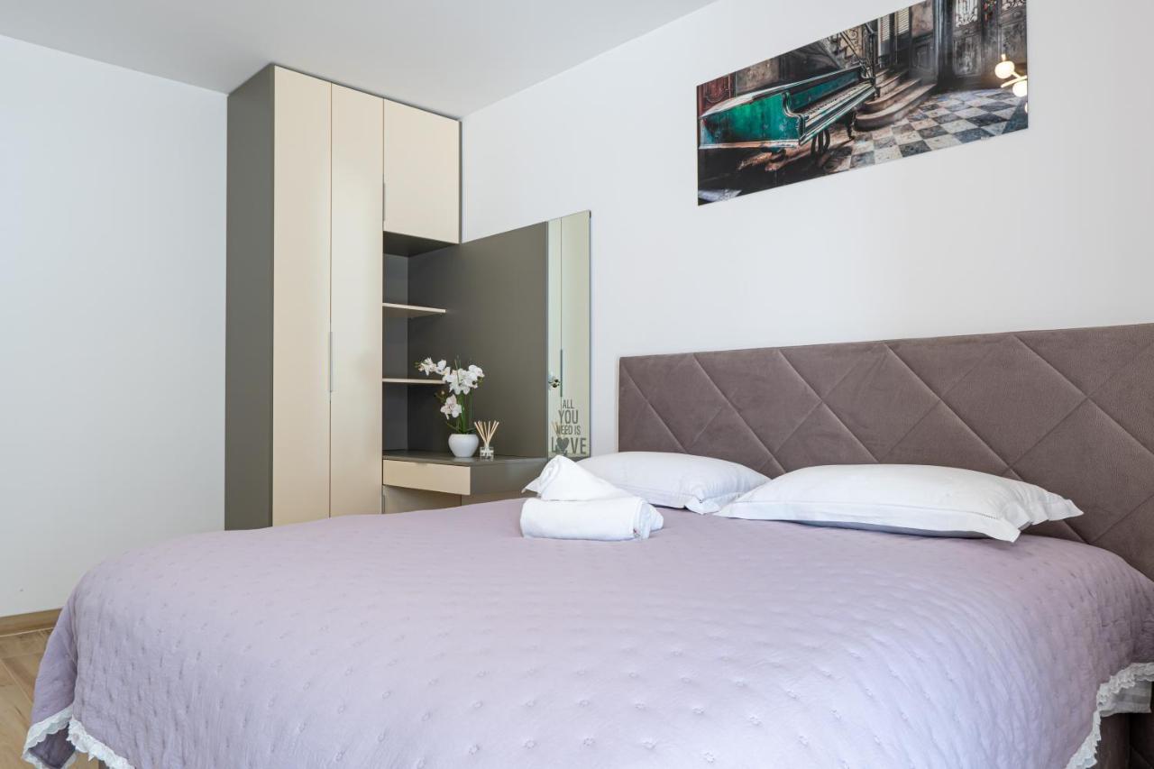 Ledeno More Luxury Apartments Split Ngoại thất bức ảnh